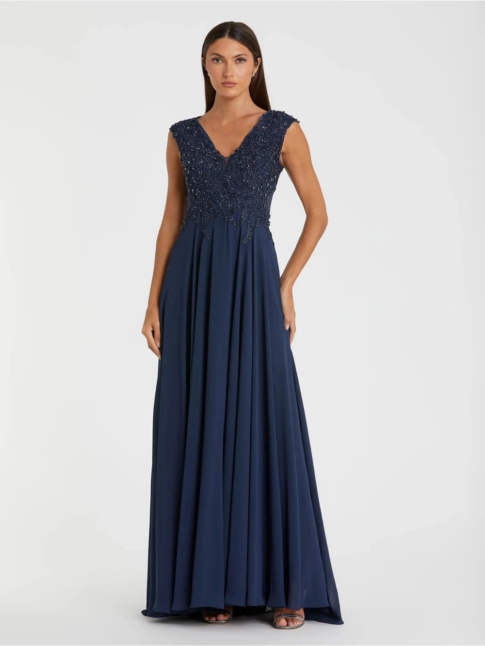Mac Duggal 20264 Navy Cap Sleeve Applique Bodice Flowy Gown Size 18 NWT